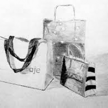 Adolescent-nature morte sacs en papier- Fusain